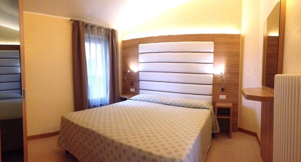 Residence Primavera บาร์โดลิโน ภายนอก รูปภาพ