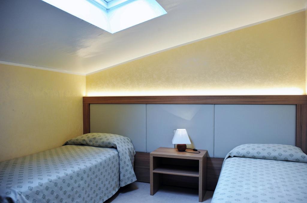 Residence Primavera บาร์โดลิโน ภายนอก รูปภาพ